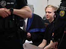 Konvertoval som, viera mi pomáha. Samuel, ktorý zabíjal na gymnáziu, oľutoval a chce na slobodu