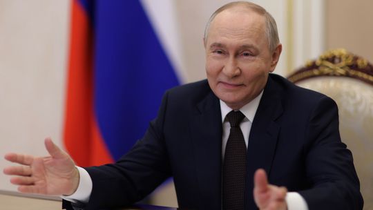 Ruských oligarchov zachvátila panika. Putin im konfiškuje ma