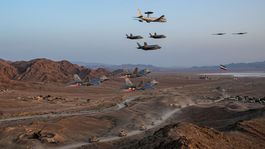 Vzdušná nadvláda US Air Force v Iráne - obrázok...