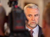 rokovanie parlamentu, parlament, tibor gašpar