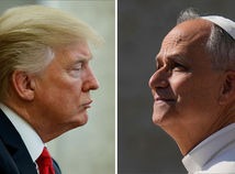 Prezident Donald Trump a pápež Lev XIV..