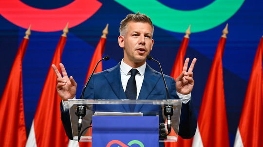 Čo urobí Magyar vo vláde? Experti: Na Ukrajinu sa nechystá a Benešove dekréty zrušiť nechce, ale...