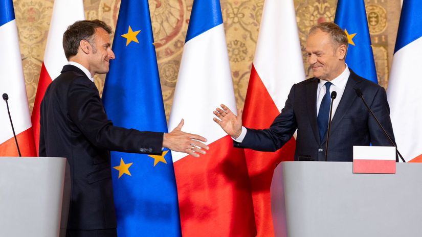 Francúzsky prezident Emmanuel Macron s poľským...