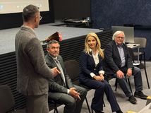 Martina Šimkovičová / Lukáš Machala /