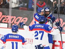 Veľká senzácia na úvod MS. Mladí Slováci...