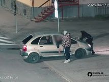 polícia, lučenec, kaskadéri, jazda na streche