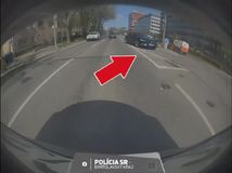 polícia cesta cestný pirát