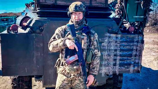 343 dní v prvej línii: Príbeh ukrajinského dôstojníka, ktorý odmietol opustiť svojich mužov