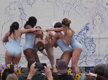 Epstein, obete, spomienky, Reuters, NEPOUZIVAT