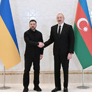 Volodymyr Zelenskyj a Ilham Alijev 25. aprila...