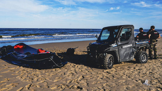 Francúzi zachránili 119 migrantov snažiacich sa dostať do Anglicka po mori