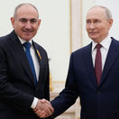 Pašinian, Putin