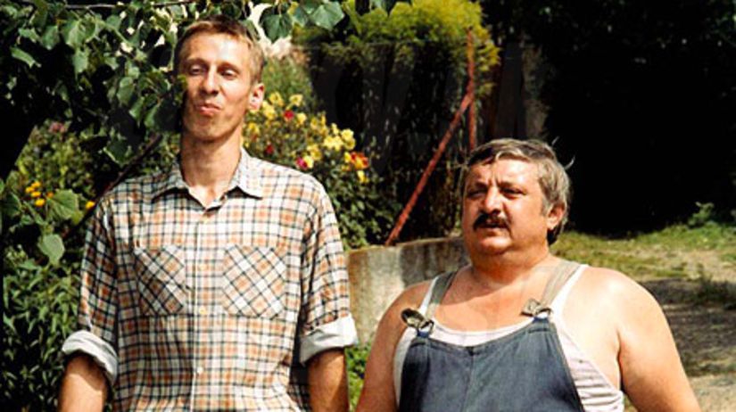 10. Village has a center (1985)