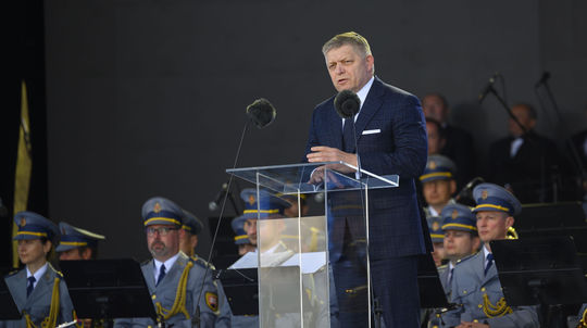 Fico: Sloboda a mier prišli na Slovensko z východu, nezabúdajme na to