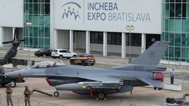 Slovenská stíhačka F-16