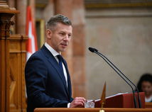 CORRECTION Hungary Politics 72114  1 
