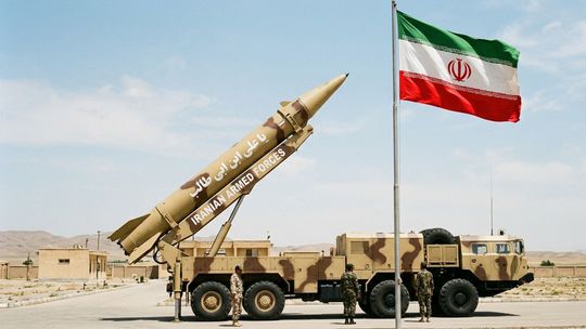 ONLINE: Trump varuje Irán pred „ďalším veľkým úderom“. Teherán odkázal: Otvoríme nové fronty