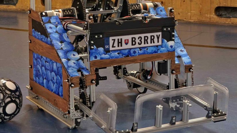 Robot BlueBerry pútal pozornosť aj svojím...
