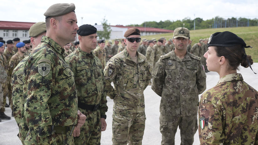 Účastníci cvičenia NATO - Srbsko