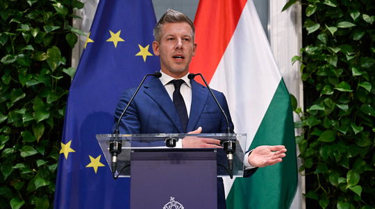 Magyarova vláda odtajnila časť dokumentov k spornej milosti v pedofilnej kauze, žiada prezidenta o zverejnenie zvyšku