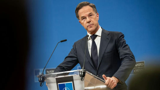 Rutte stratil trpezlivosť: Viaceré krajiny NATO dávajú Ukrajine málo, pomoc nie je férová