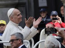 Italy Pope Naples
