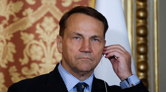 Americkí vojaci do Poľska? Sikorski je rád, ale povedal aj to, čo ho potešilo ešte viac