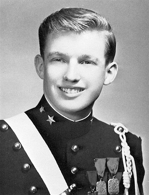 Donald Trump ako 17-ročný kadet Newyorskej...