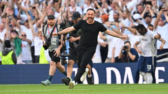 Obrovská úľava. Slávny anglický tím sa na poslednú chvíľu zachránil v Premier League