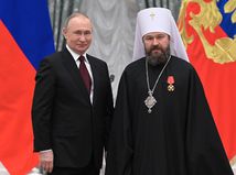 Putin a biskup Ilarion
