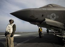 Fighter jet / F-35 /