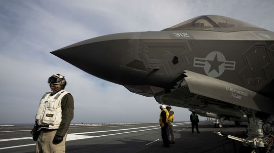Diaľnice ako vojenské letiská? NATO pripravuje F-35 na nový typ vojny