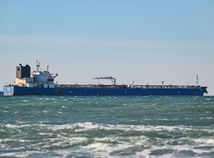 tanker ropa Británia Rusko sankcie zmiernenie dočasné vojna Irán