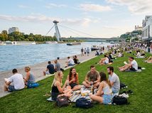 Bratislava praská vo švíkoch, no namiesto...