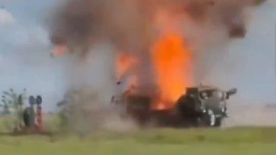 Najprv sa zdalo, že unikli. Video z pohľadu Rusov ukazuje nový problém Moskvy na juhu Ukrajiny