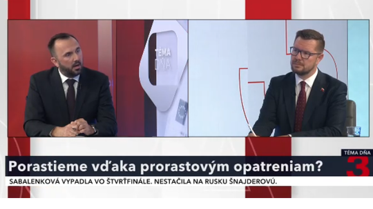 „Zdrap papiera“ a „spolupáchateľ Matoviča“. Debata o Ficových opatreniach sa zmenila na prestrelku