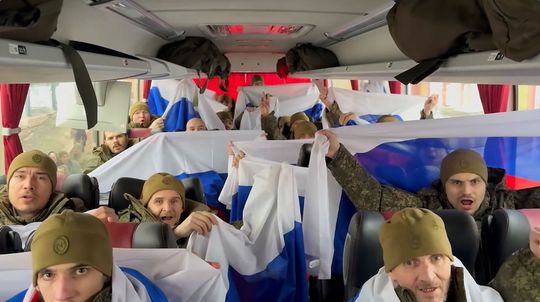 Čo páchajú Rusi po návrate z frontu? Nepožičala peniaze na a