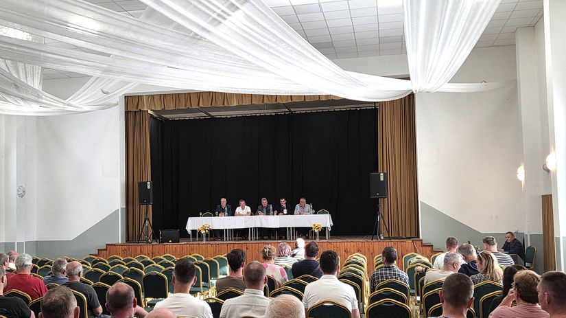 Na núdzové zásobovanie pitnou vodou slúžia malé...