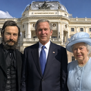 Štúr, Bush, Alžbeta II. Bratislava, Hviezdoslavovo námestie, Slovenské národné divadlo
