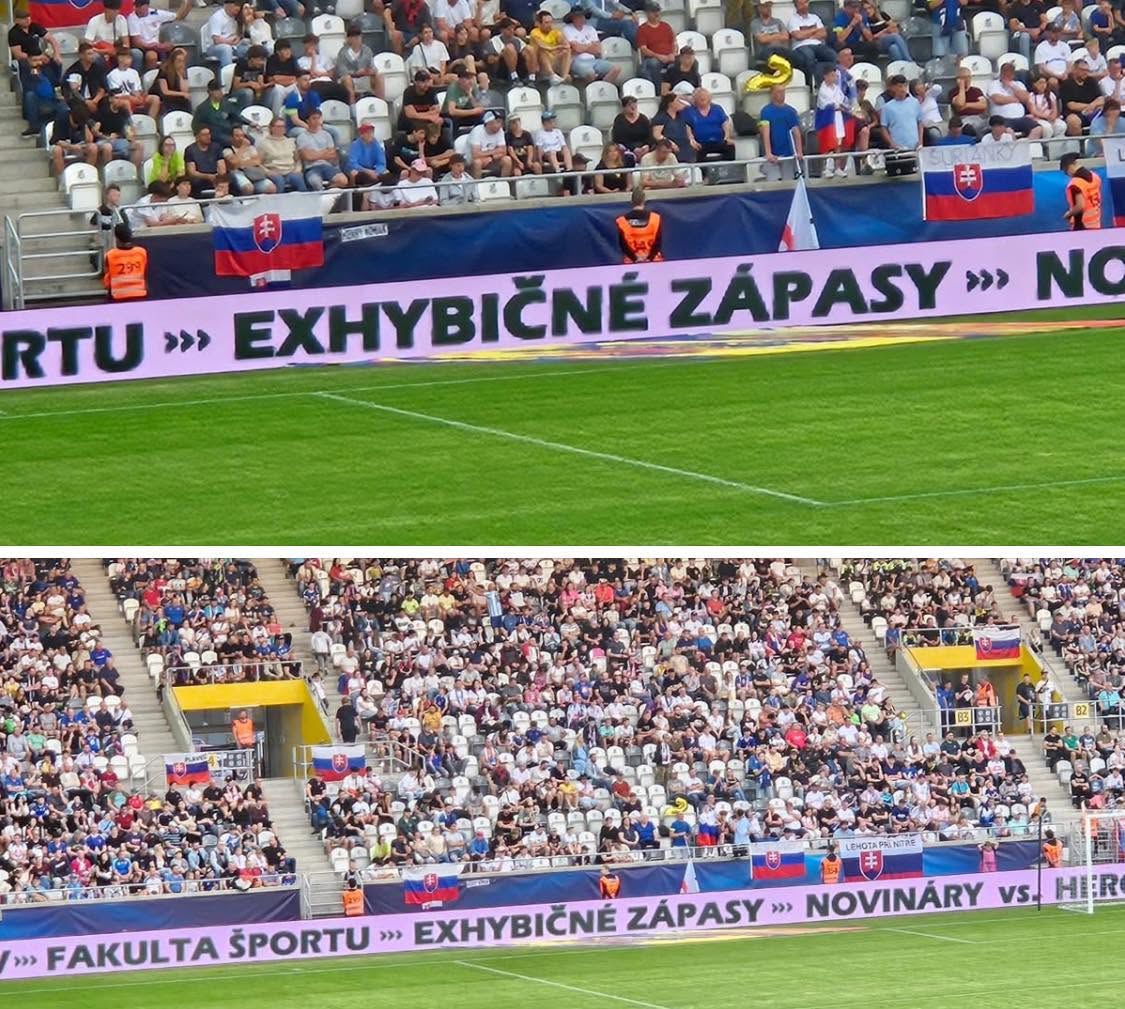 Incorrect text on the banner during the match...