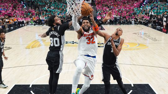 Knicks si po dráme pripísali druhý triumf vo finále, priblížili sa k zisku titulu po vyše 40 rokoch