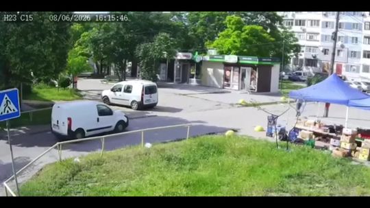 Kamera zachytila momenty hrôzy: Ruský dron zasiaho