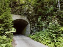 Kelemenov tunel, Lopej, Podbrezová, Predajnianske Čelno