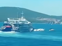 lode chorvátsko split katamaran