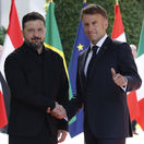 Emmanuel Macron, Volodymyr Zelenskyj
