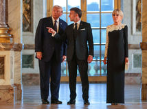 trump, macron, macronová