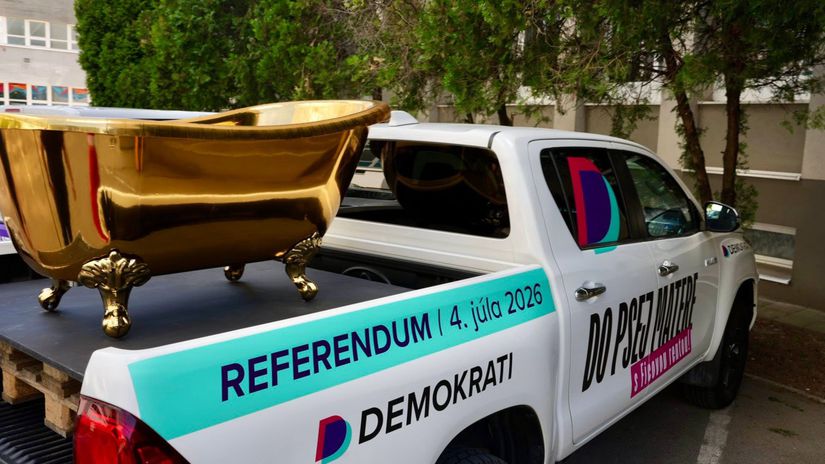 Demokrati mobilizujú k referendu terénnym autom...