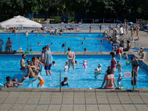 SR Bratislava kúpalisko Delfín leto BAX