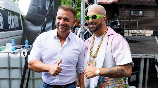 Influencer ohrozujúci mládež? Polícia sa zaoberá podujatím u Šutaja Eštoka