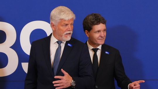Kauza účasti na summite NATO graduje, Pavel sa obrátil na ústavný súd. Babiš mu pripomenul Turka